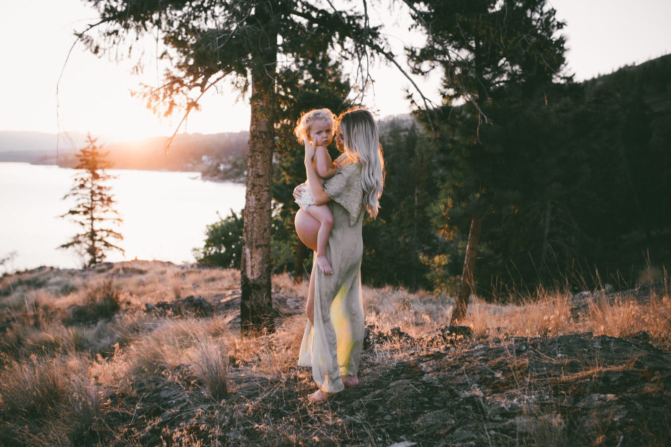 Kelowna maternity photography by Krista Evans
