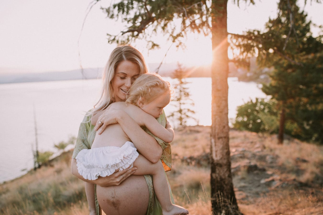 Kelowna maternity photography by Krista Evans