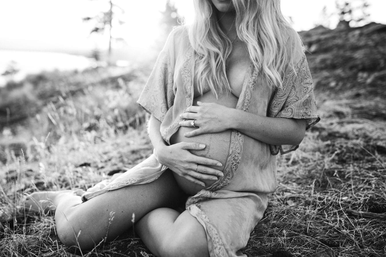 Kelowna maternity photography by Krista Evans