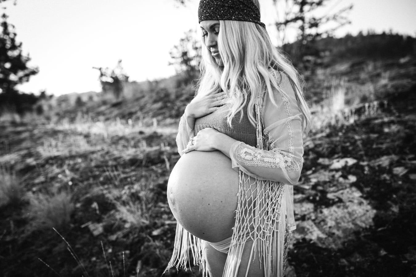 Kelowna maternity photography by Krista Evans