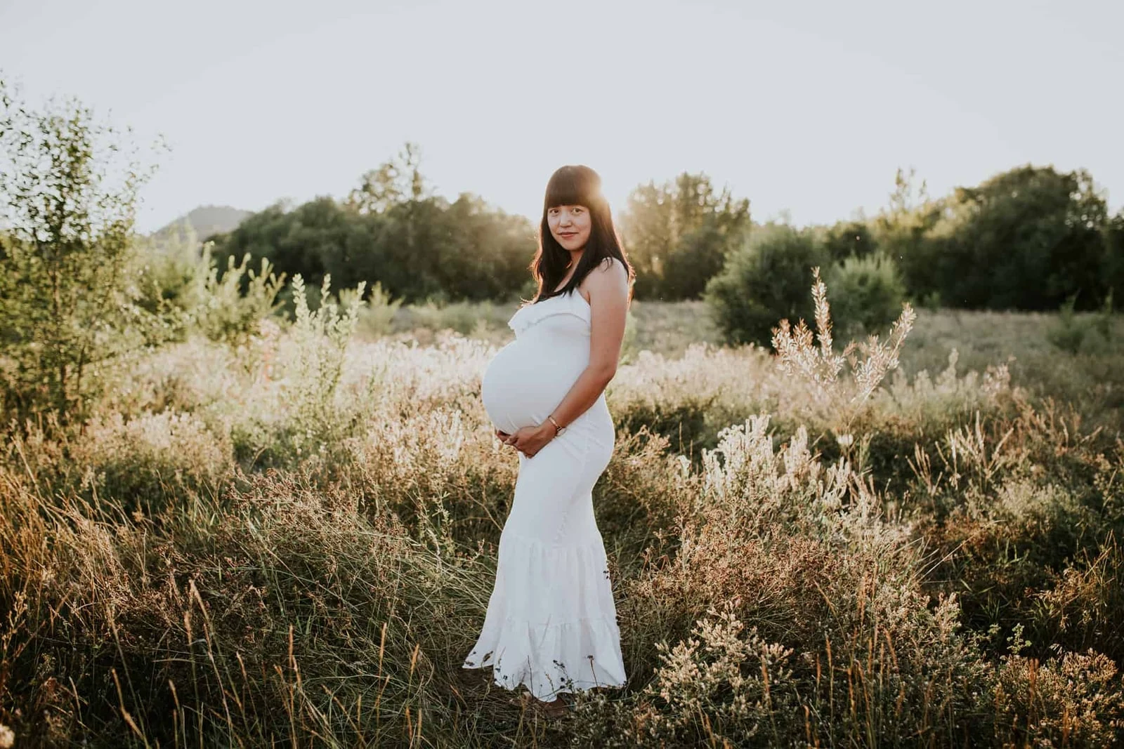 Kelowna maternity photography by Krista Evans